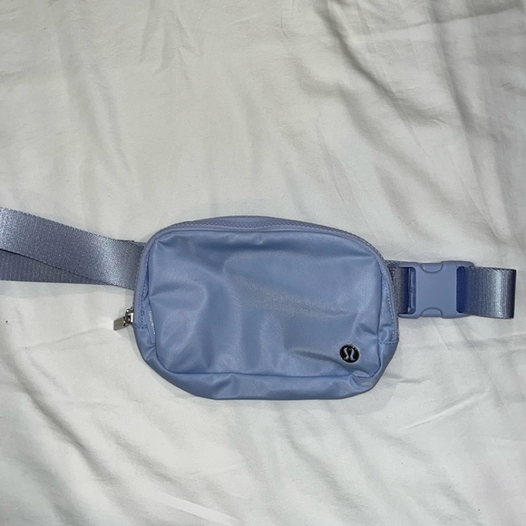 lululemon athletica Handbags - Lilac lululemon Fanny pack 1L